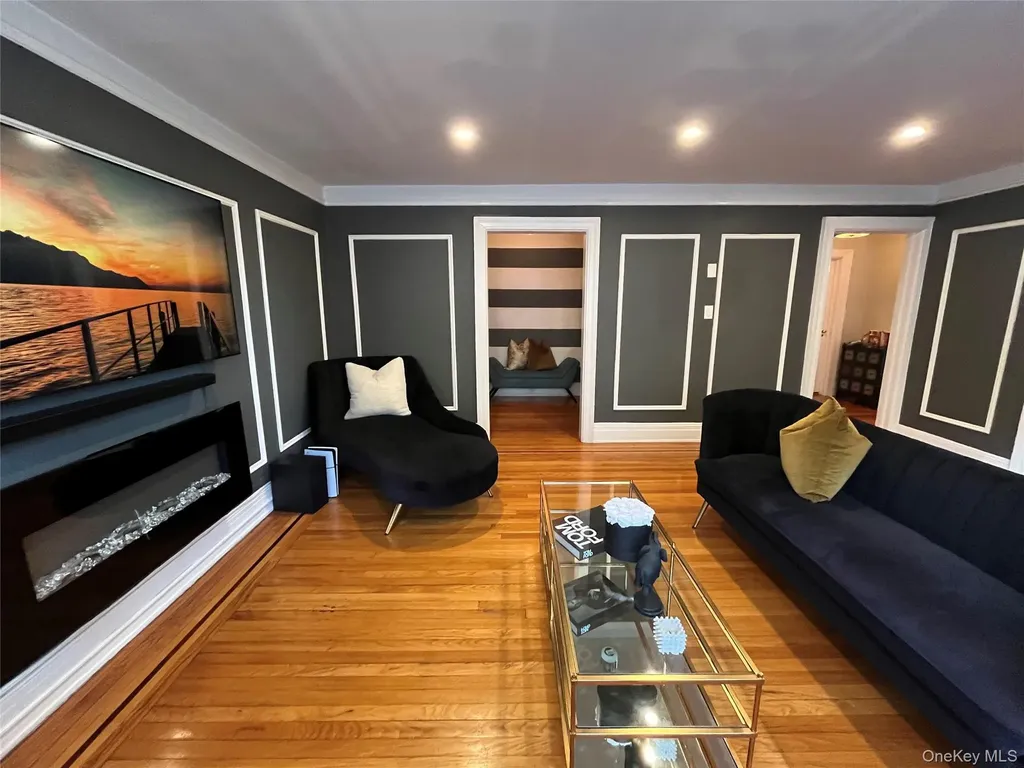 36 Pondfield Road W Bronxville NY 10708