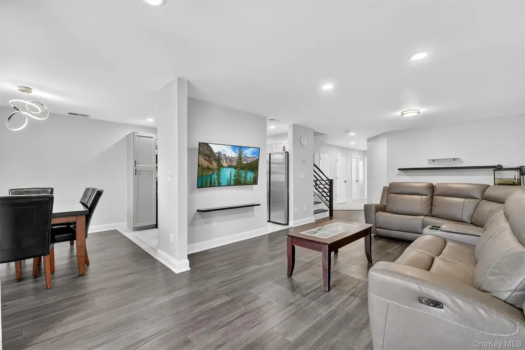 11 Underhill Drive Pomona NY 10970