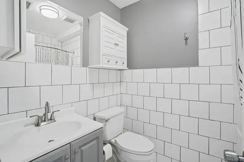 26 Cooper Road Poughkeepsie NY 12603