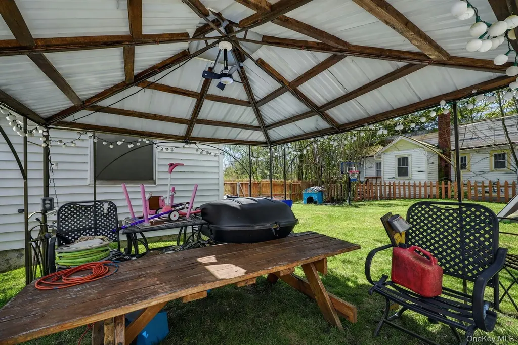 12 Highland Avenue Monticello NY 12701
