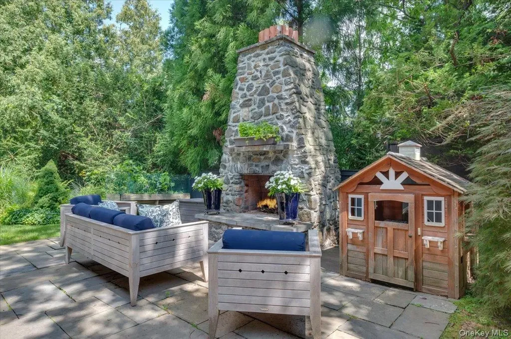 30 Lindbergh Avenue Rye NY 10580