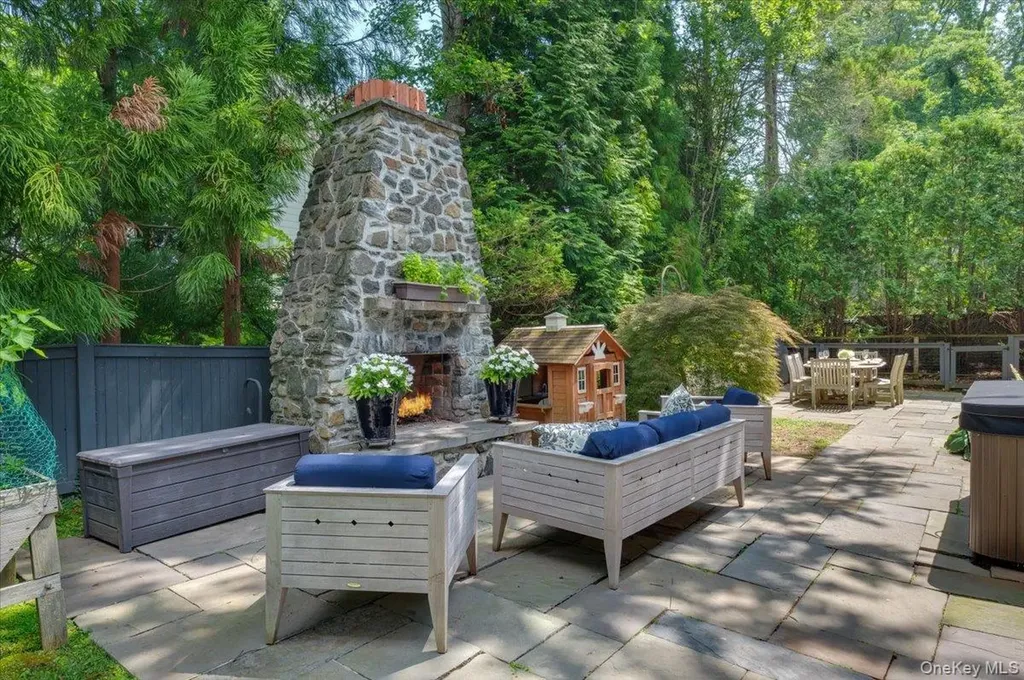 30 Lindbergh Avenue Rye NY 10580