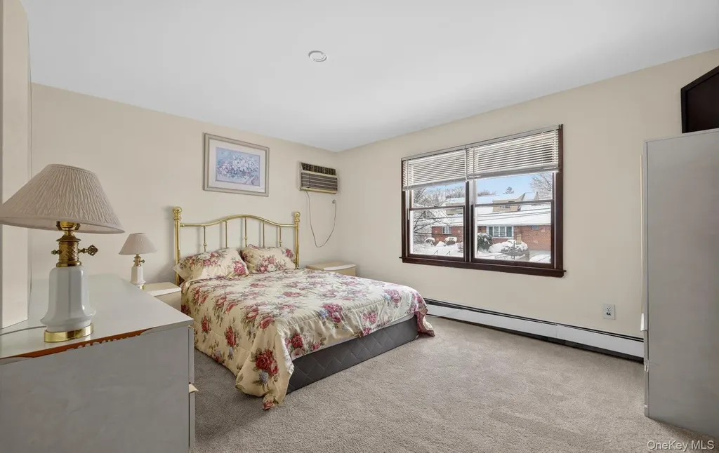 525 Keller Avenue Elmont NY 11003