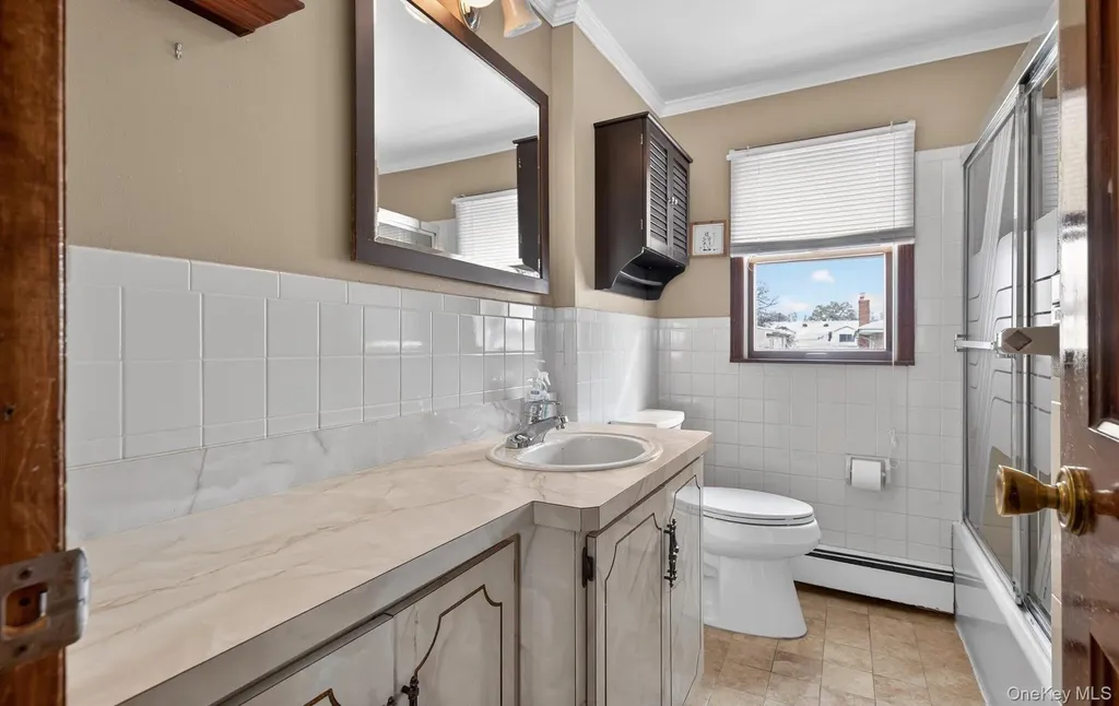 525 Keller Avenue Elmont NY 11003