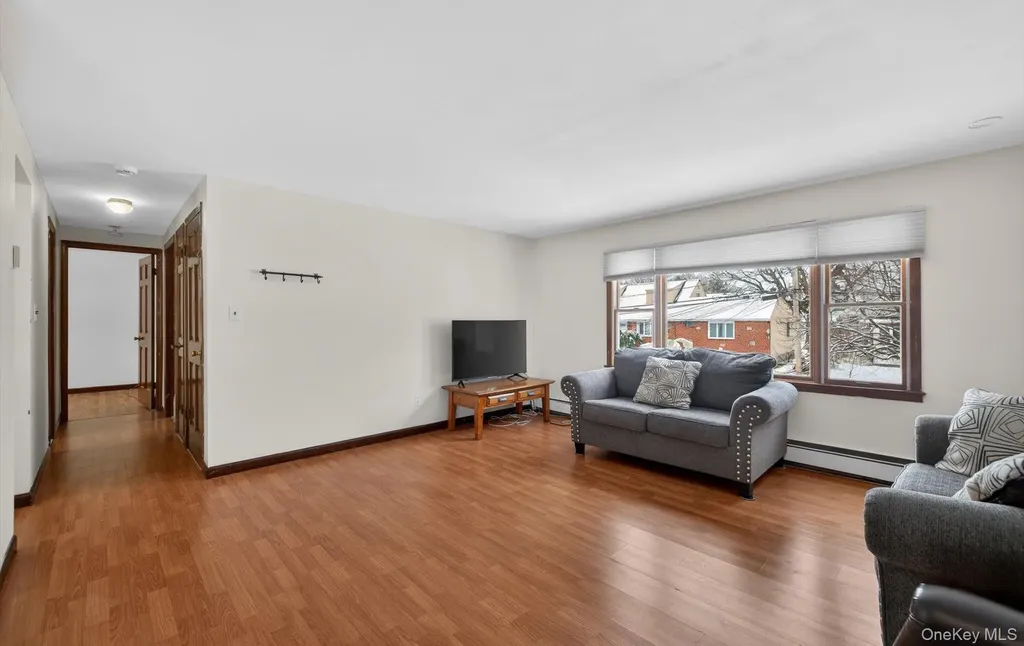 525 Keller Avenue Elmont NY 11003