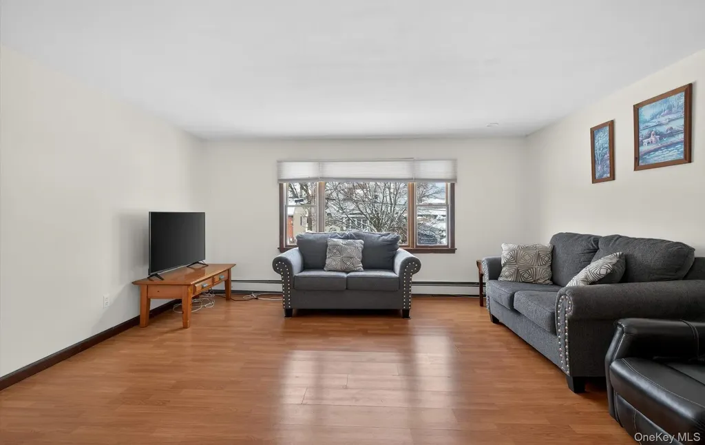 525 Keller Avenue Elmont NY 11003