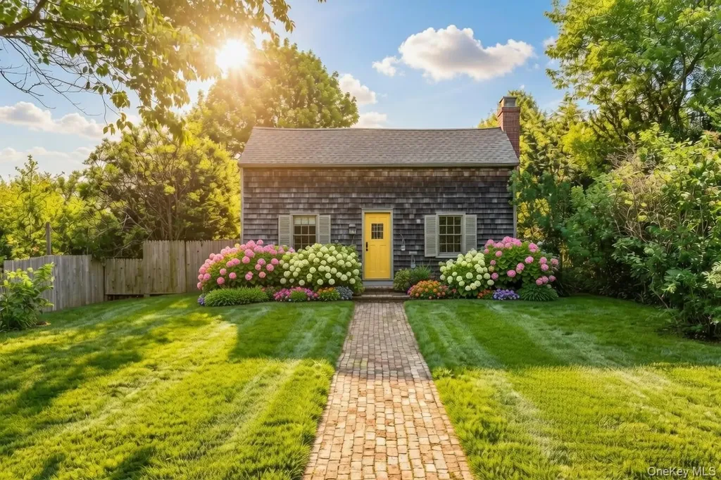 80 Route 114 East Hampton NY 11937