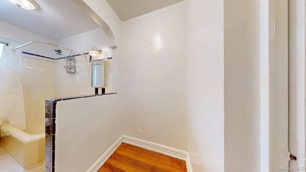 111-39 76th Road Forest Hills NY 11375