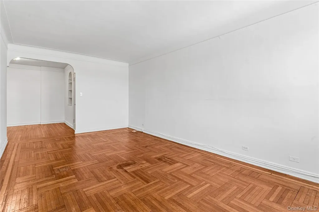 111-39 76th Road Forest Hills NY 11375
