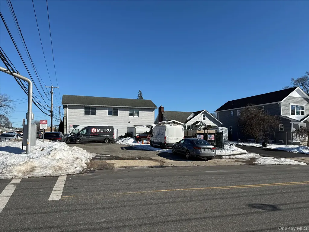 150 Jerusalem Avenue Massapequa NY 11758
