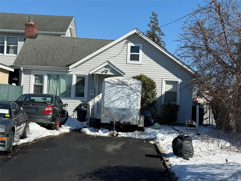 150 Jerusalem Avenue Massapequa NY 11758