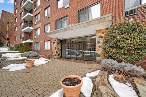 25 Lake Street White Plains NY 10603