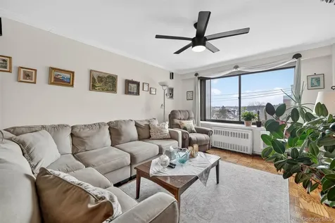 25 Lake Street White Plains NY 10603