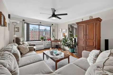 25 Lake Street White Plains NY 10603