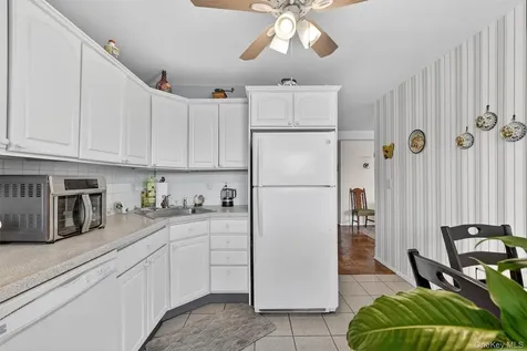 25 Lake Street White Plains NY 10603