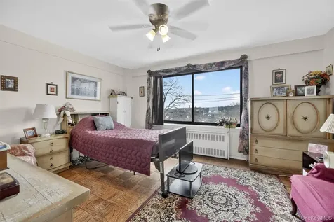 25 Lake Street White Plains NY 10603