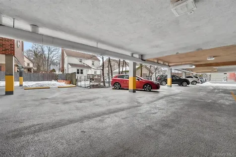 25 Lake Street White Plains NY 10603