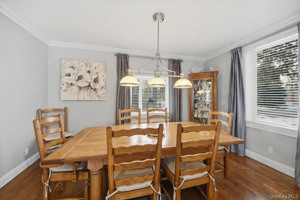 3343 Agar Place Bronx NY 10465