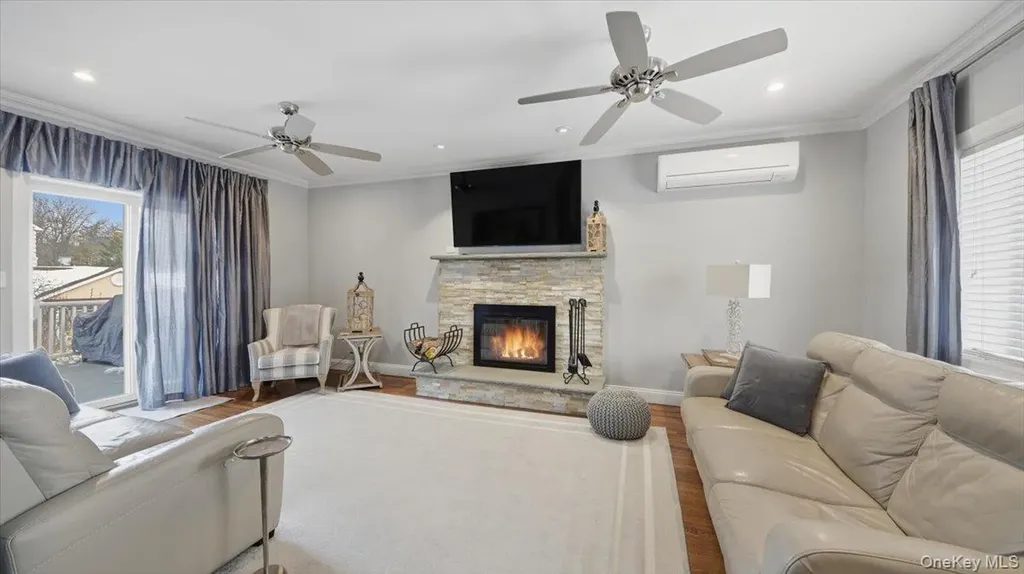 3343 Agar Place Bronx NY 10465