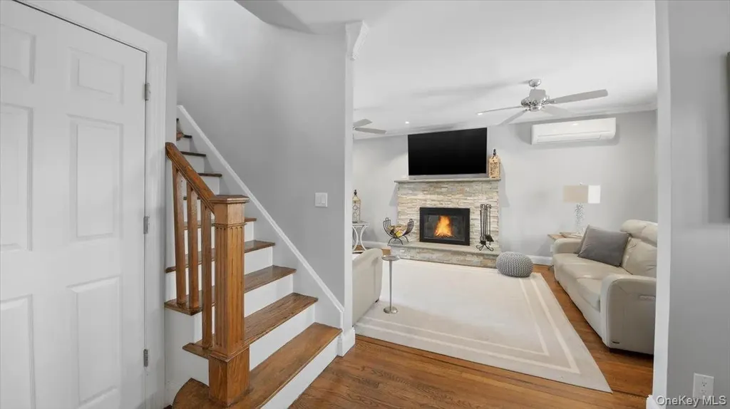 3343 Agar Place Bronx NY 10465