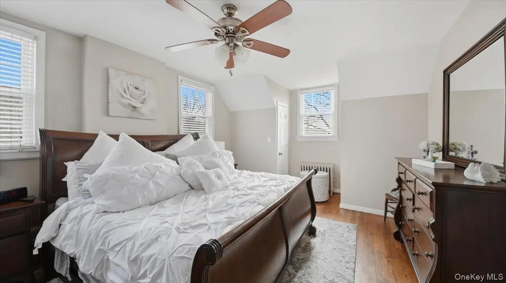 3343 Agar Place Bronx NY 10465