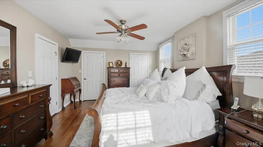 3343 Agar Place Bronx NY 10465
