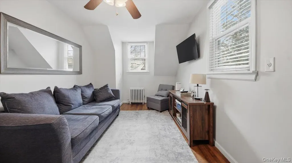 3343 Agar Place Bronx NY 10465