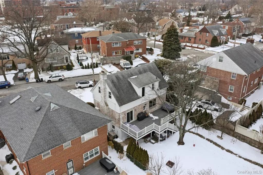 3343 Agar Place Bronx NY 10465