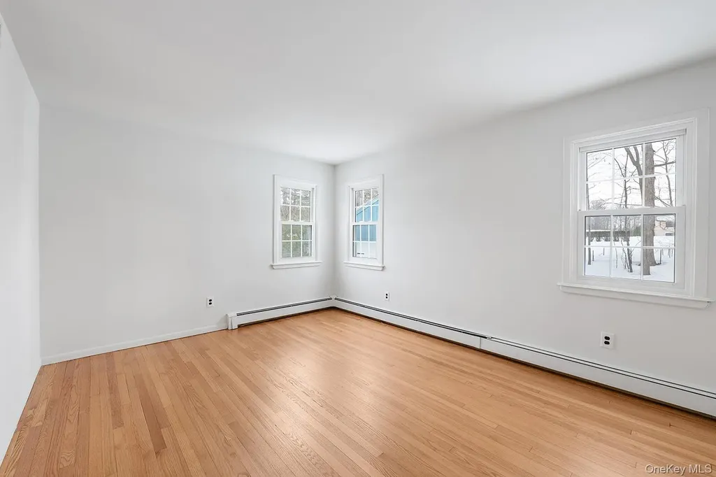 18 Steiner Drive Mahopac NY 10541