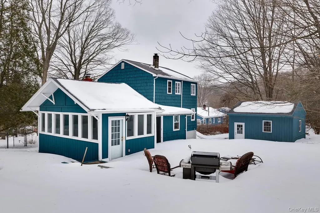 18 Steiner Drive Mahopac NY 10541