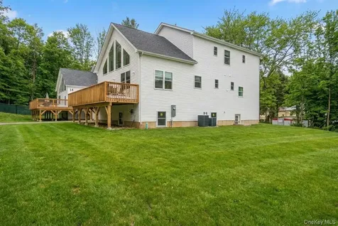 12 Lew Street Woodridge NY 12789