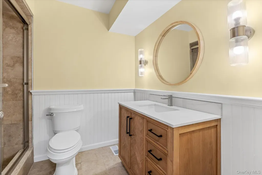 2 Westbourne Lane Melville NY 11747