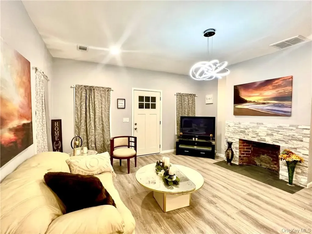 26 Mill Street Middletown NY 10940
