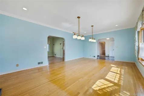 115 Elizabeth Road New Rochelle NY 10804