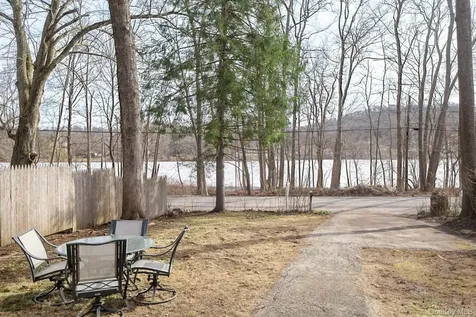 66 Lake Shore Drive Patterson NY 12563