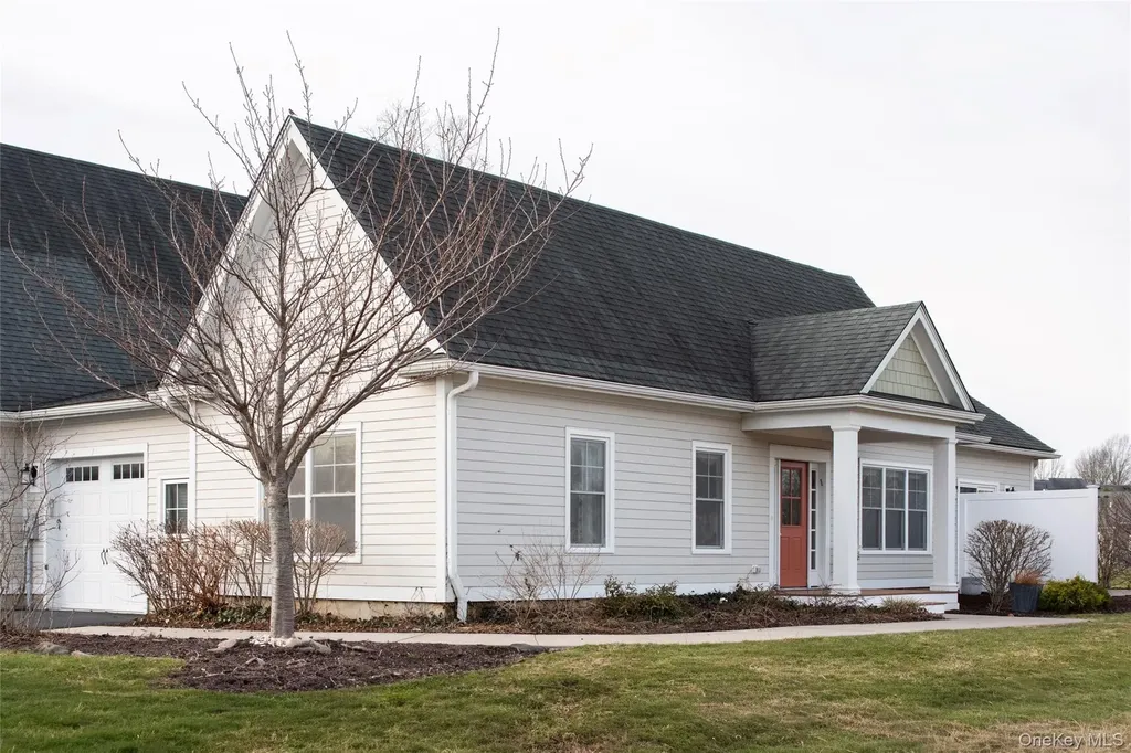 7 Sunflower Place Rhinebeck NY 12572