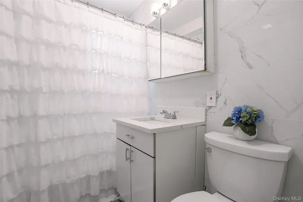 345 Bronx River Road Yonkers NY 10704