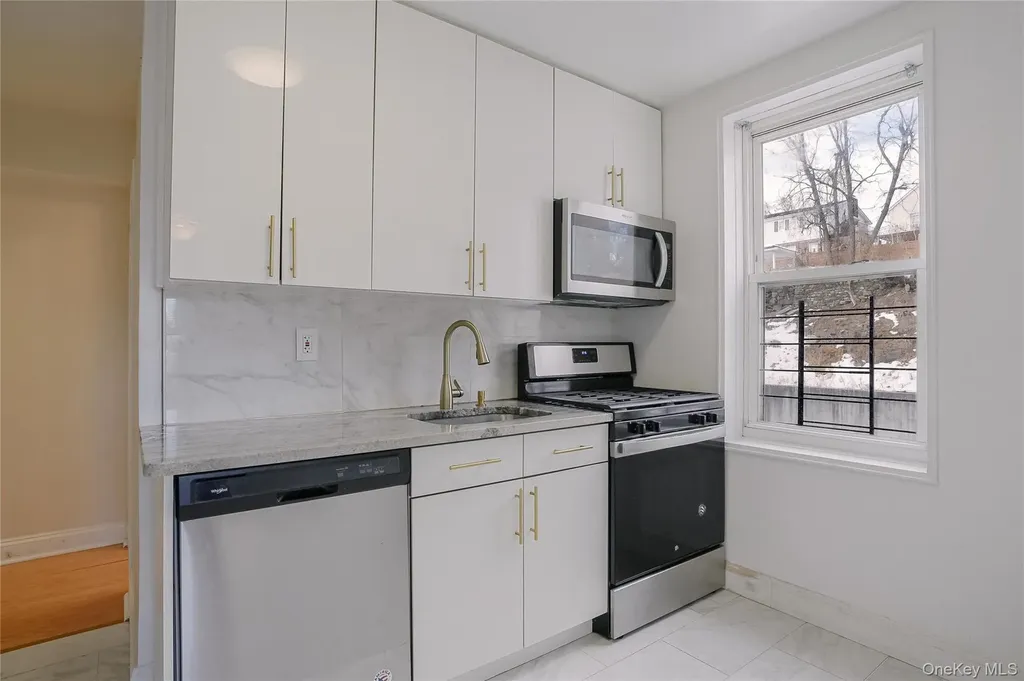 345 Bronx River Road Yonkers NY 10704
