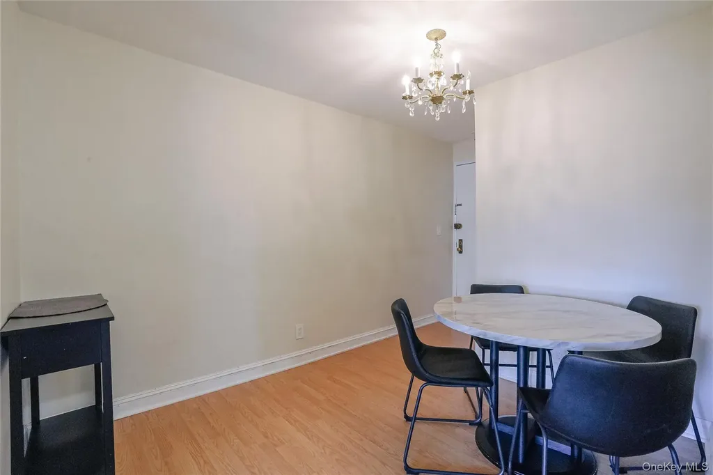 345 Bronx River Road Yonkers NY 10704