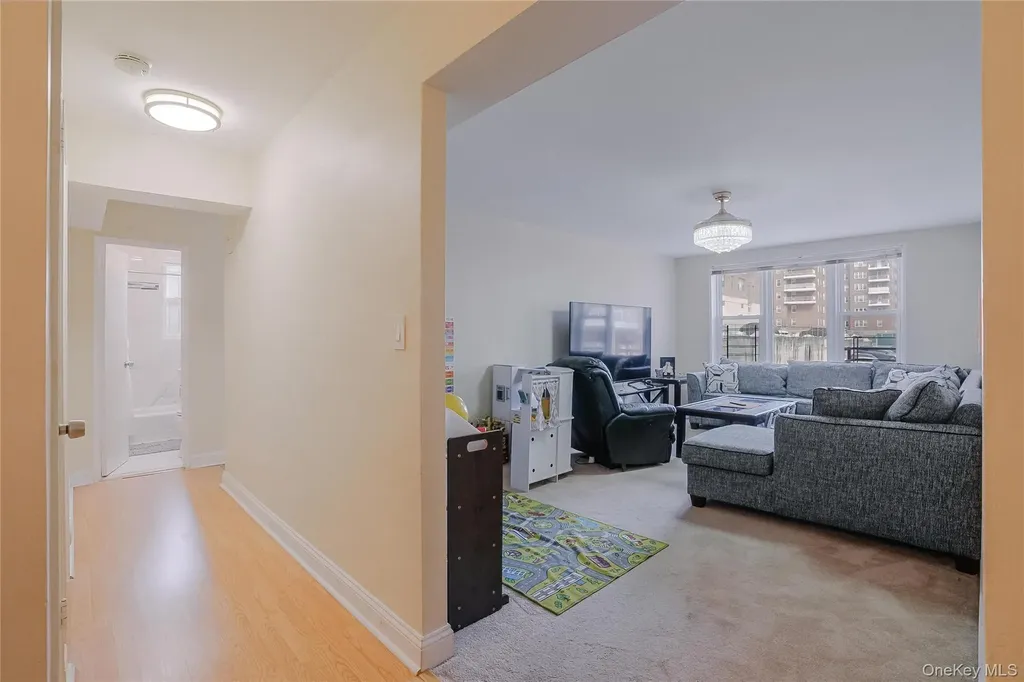 345 Bronx River Road Yonkers NY 10704