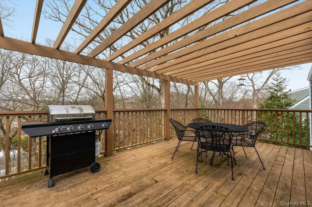 46 Mcdougal Drive White Plains NY 10603