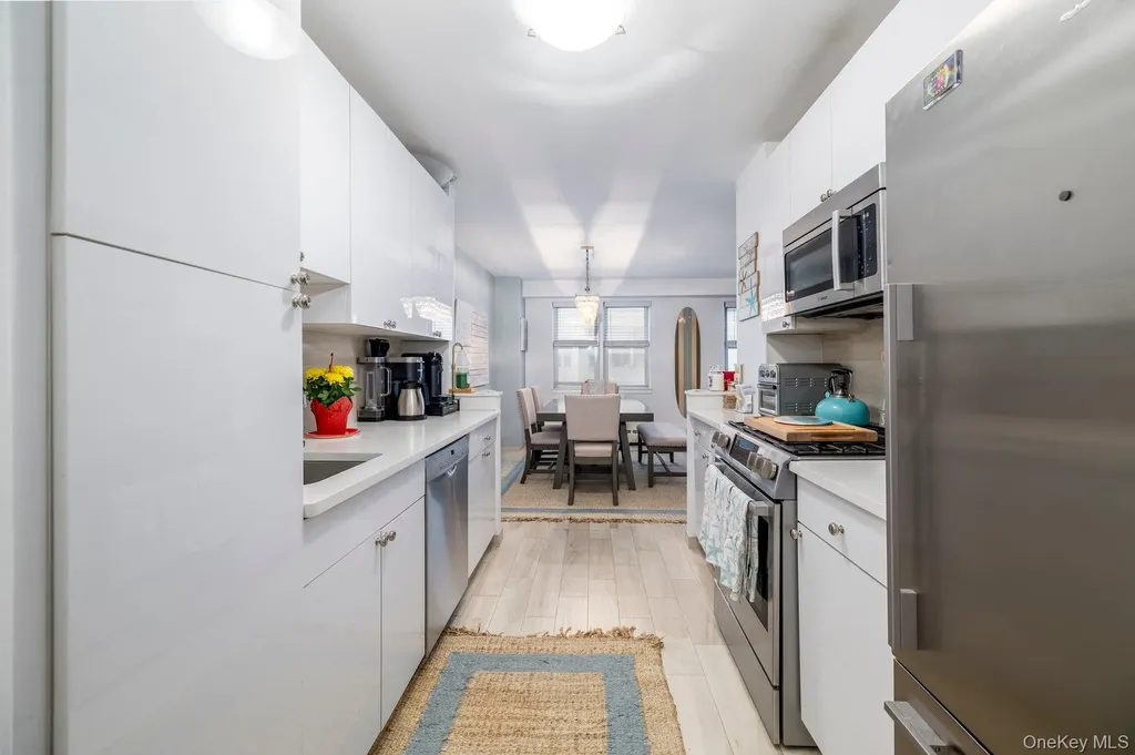 430 Shore Road Long Beach NY 11561