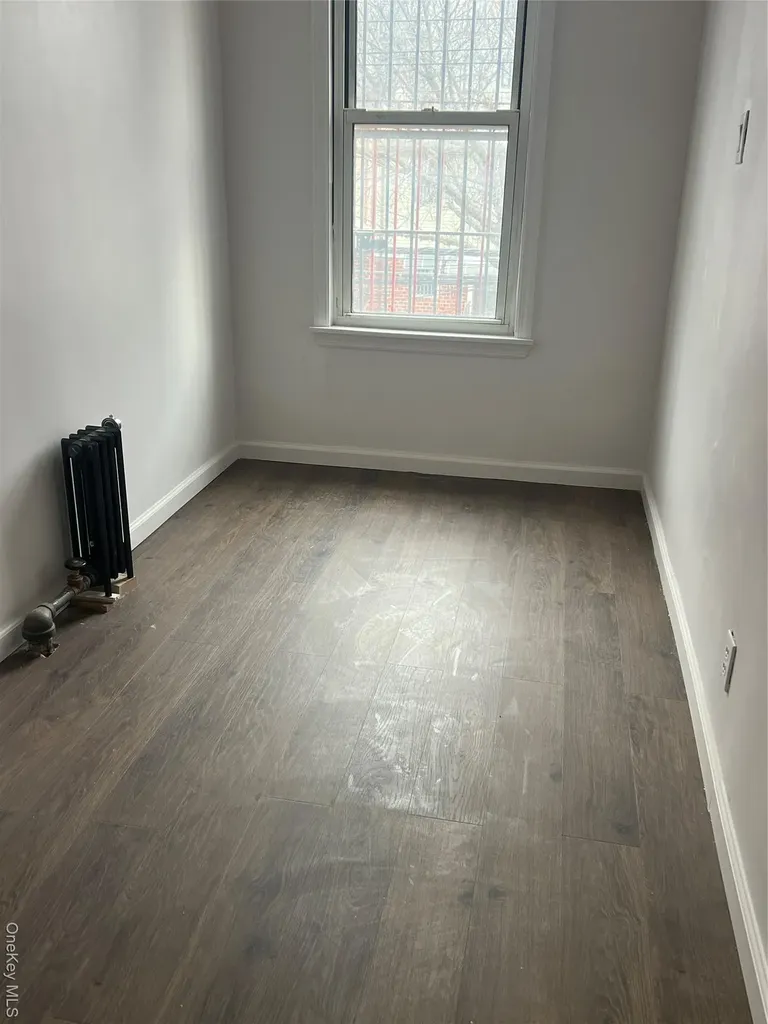 635 Eagle Avenue Bronx NY 10455