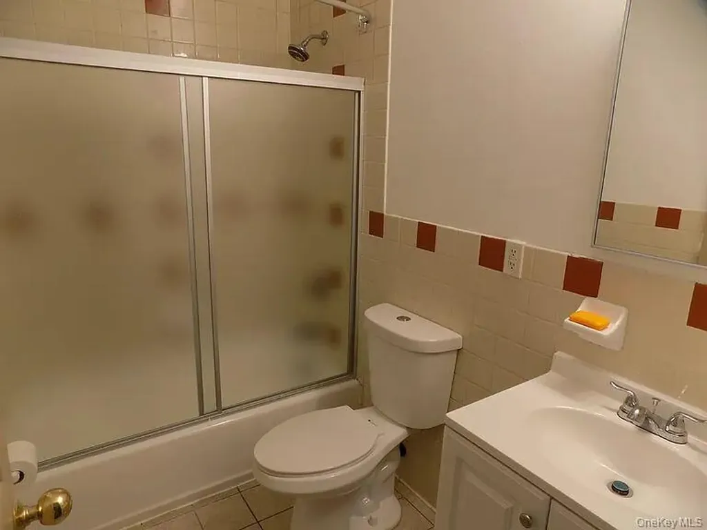 635 Eagle Avenue Bronx NY 10455