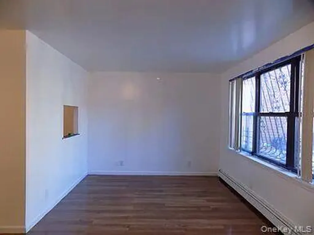 635 Eagle Avenue Bronx NY 10455