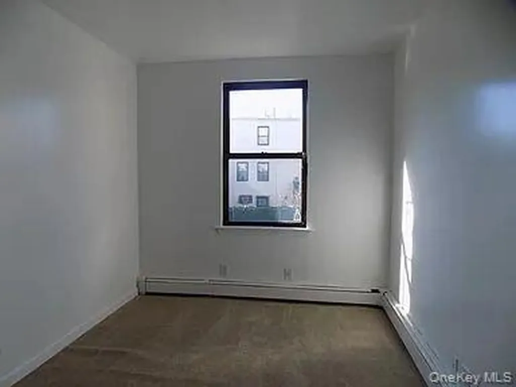 635 Eagle Avenue Bronx NY 10455