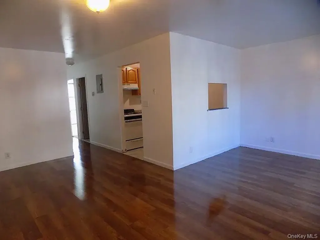 635 Eagle Avenue Bronx NY 10455