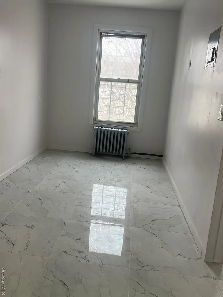 635 Eagle Avenue Bronx NY 10455
