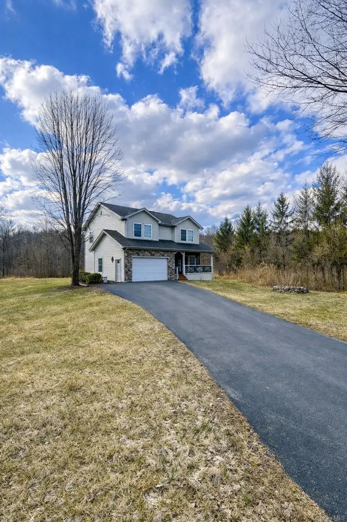 53 Daly Road Middletown NY 10940