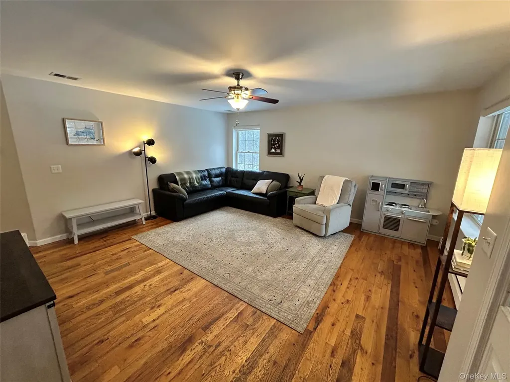 53 Daly Road Middletown NY 10940
